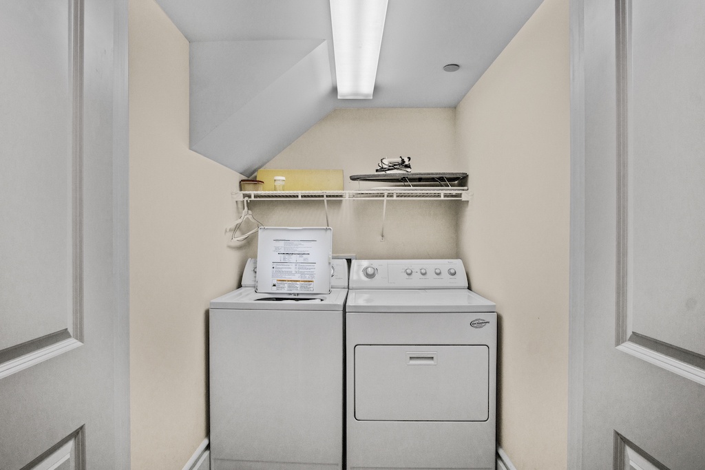 Utility Room---Downstairs, Full Size Washer and Dryer