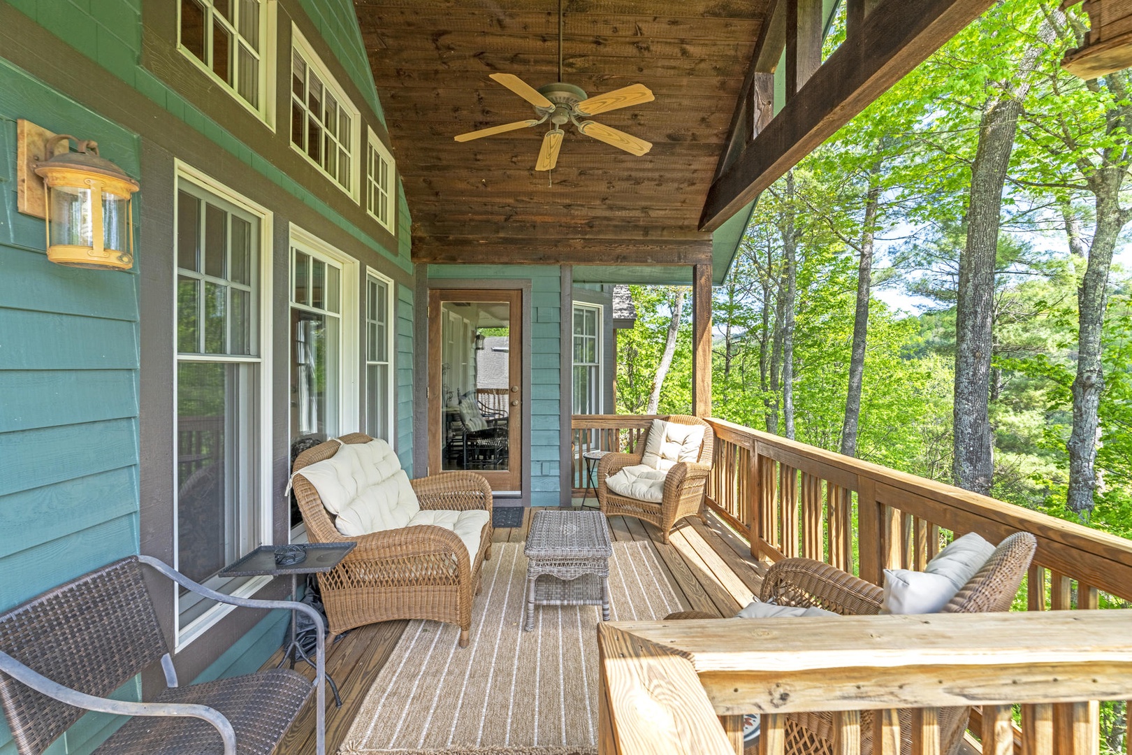 Main Floor Deck with Outdoor Seating