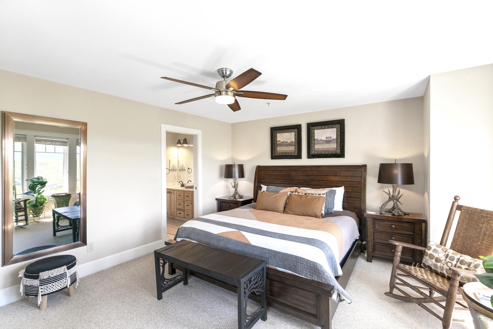 Primary Bedroom---King Size Bed