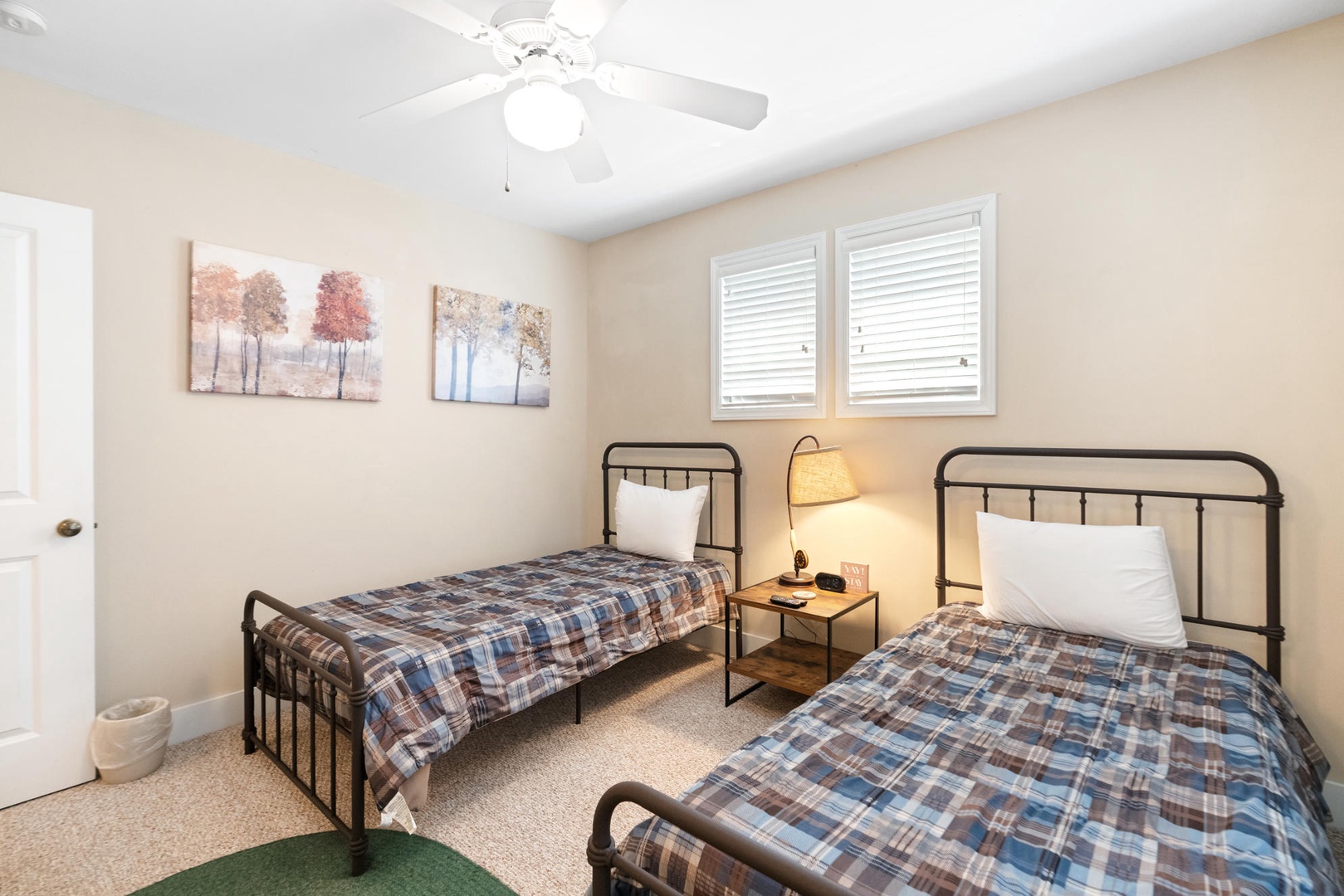 Guest Bedroom---Two Twins