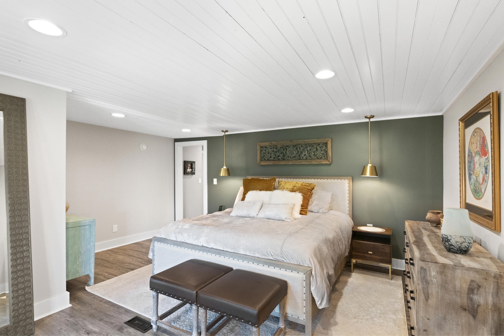 Guest Bedroom---King Size Bed, Balcony Access, Downstairs