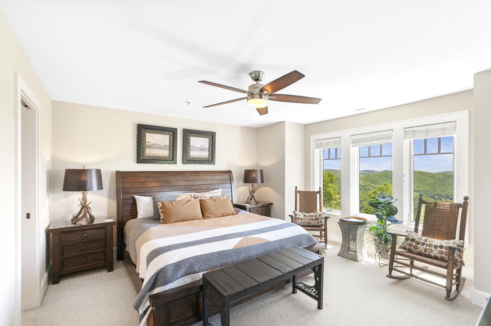 Primary Bedroom---King Size Bed, Mountain View