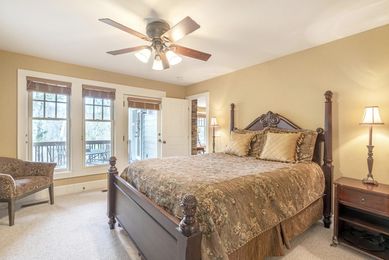 Primary Bathroom--- Queen Size Bed, Access to Deck