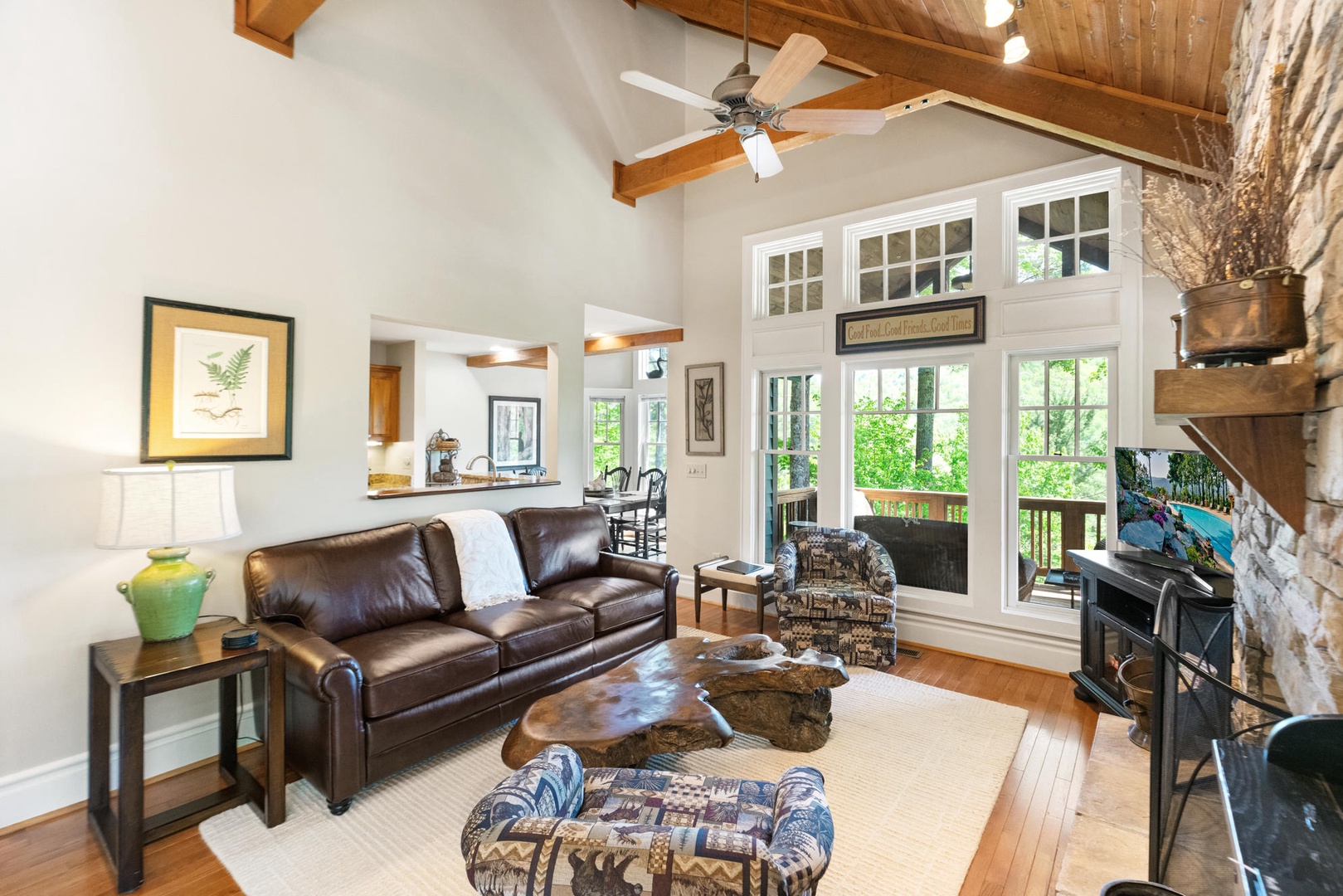 Living Room with Soaring Ceilings and Beautiful Mountain View