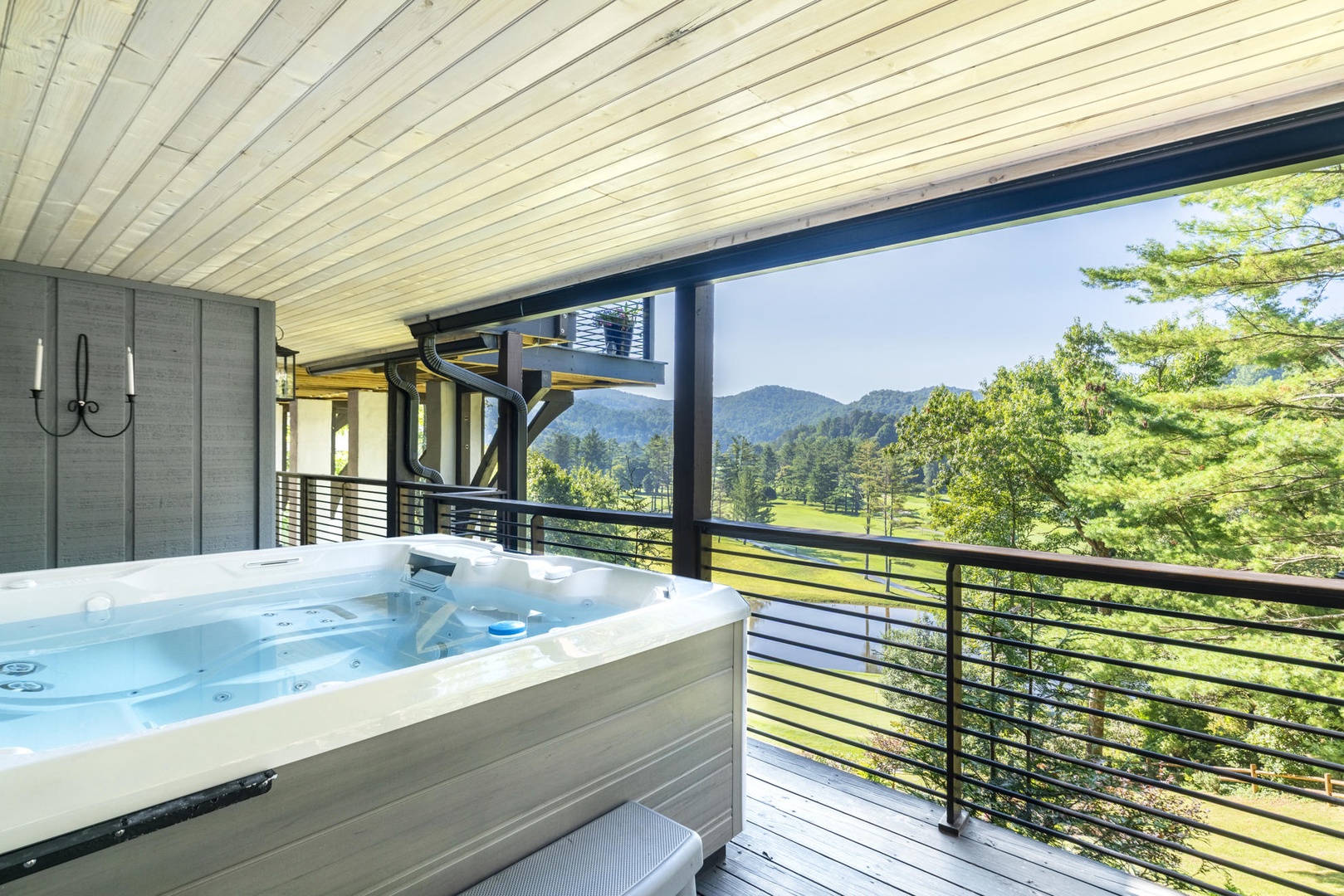 Hot Tub, Mountain View, Lower Level