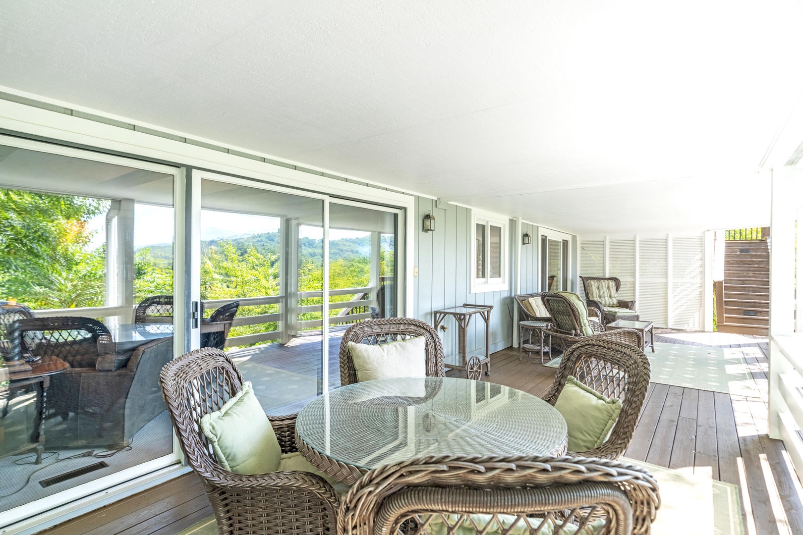 Outdoor Seating, Downstairs Seating