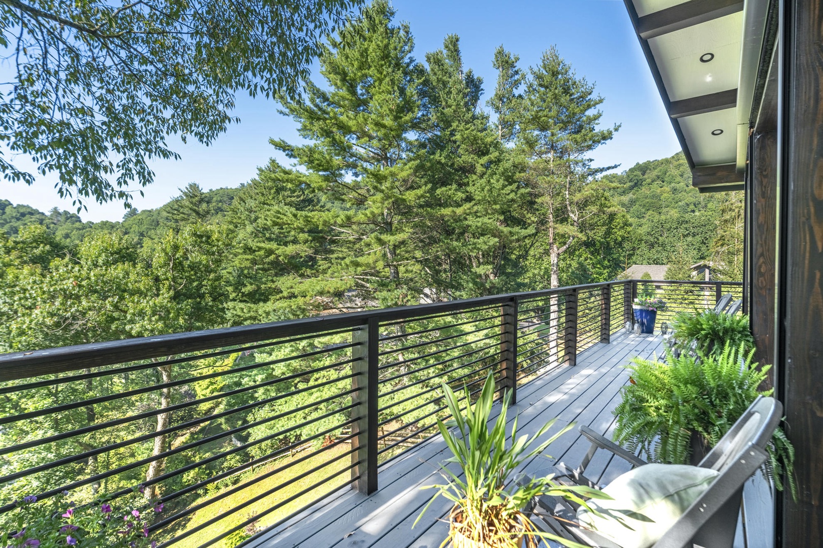 Outdoor Seating, Mountain View