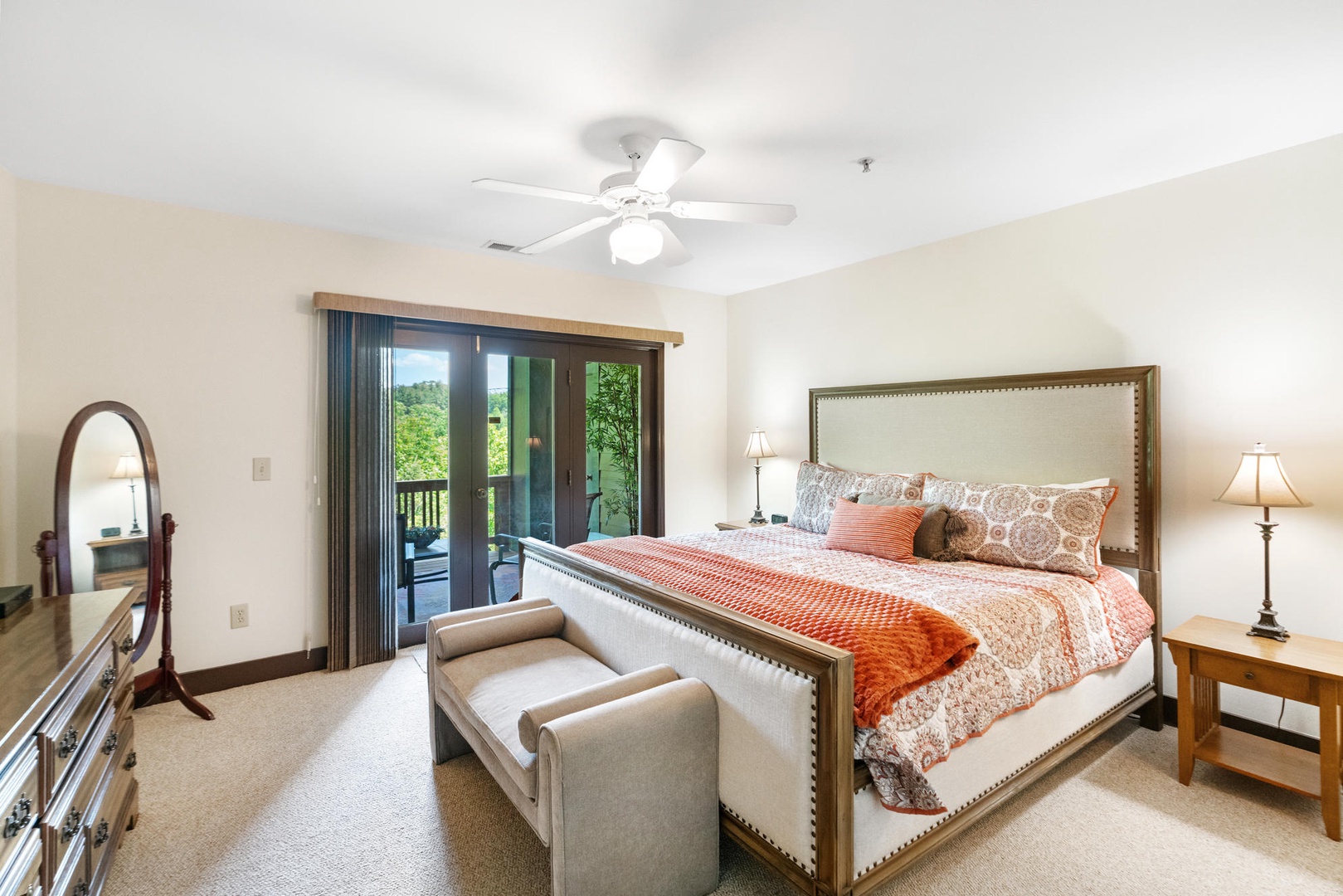 Primary Bedroom---King Size Bed, Mountain View