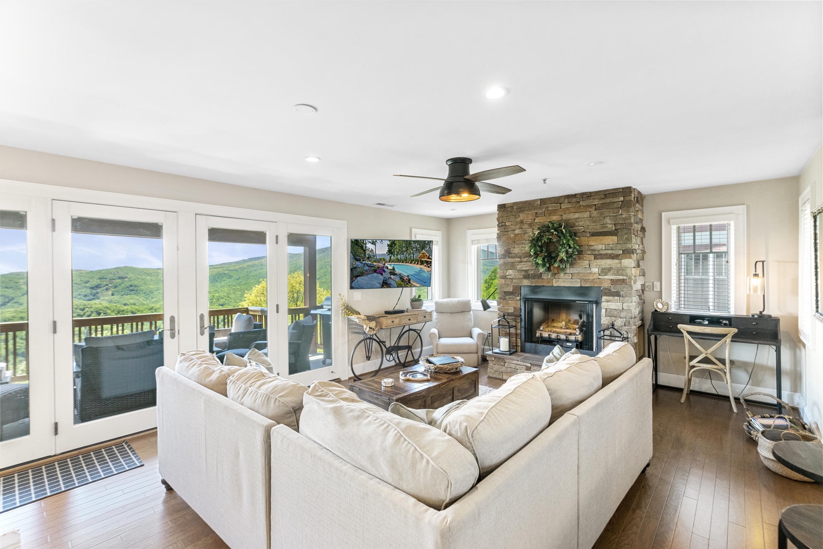 Living Room---Cozy Sitting, Gas Logs, Mountain View