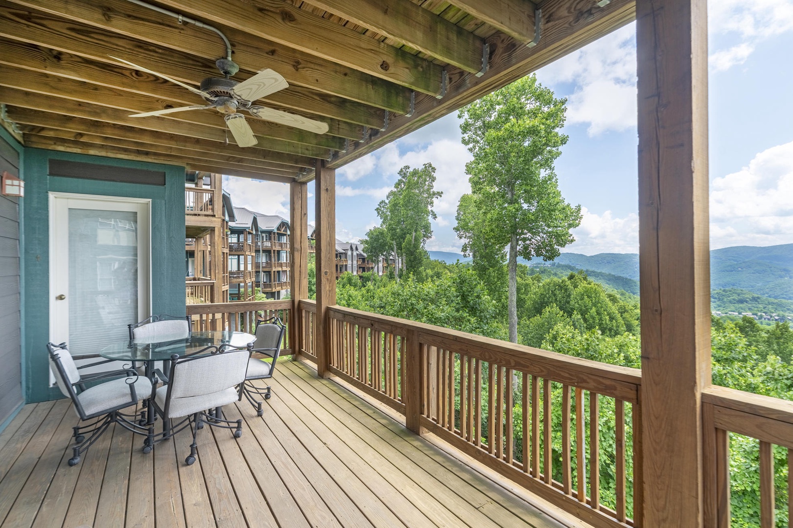 Outdoor Dining, Mountain View
