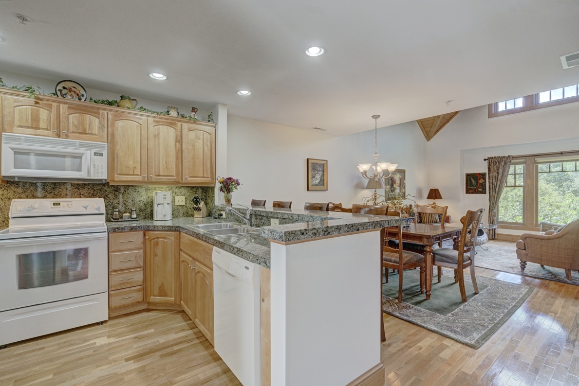 Open Floor Plan--- Kitchen, Dining, Living Rooms