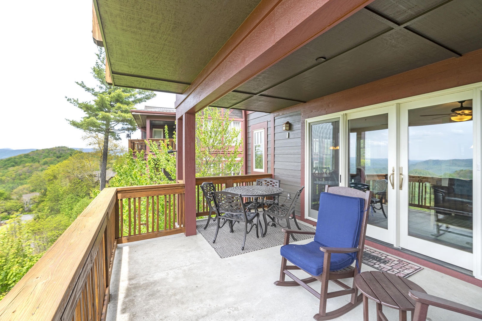 Outdoor Seating Perfect to Enjoy Your Morning Coffee