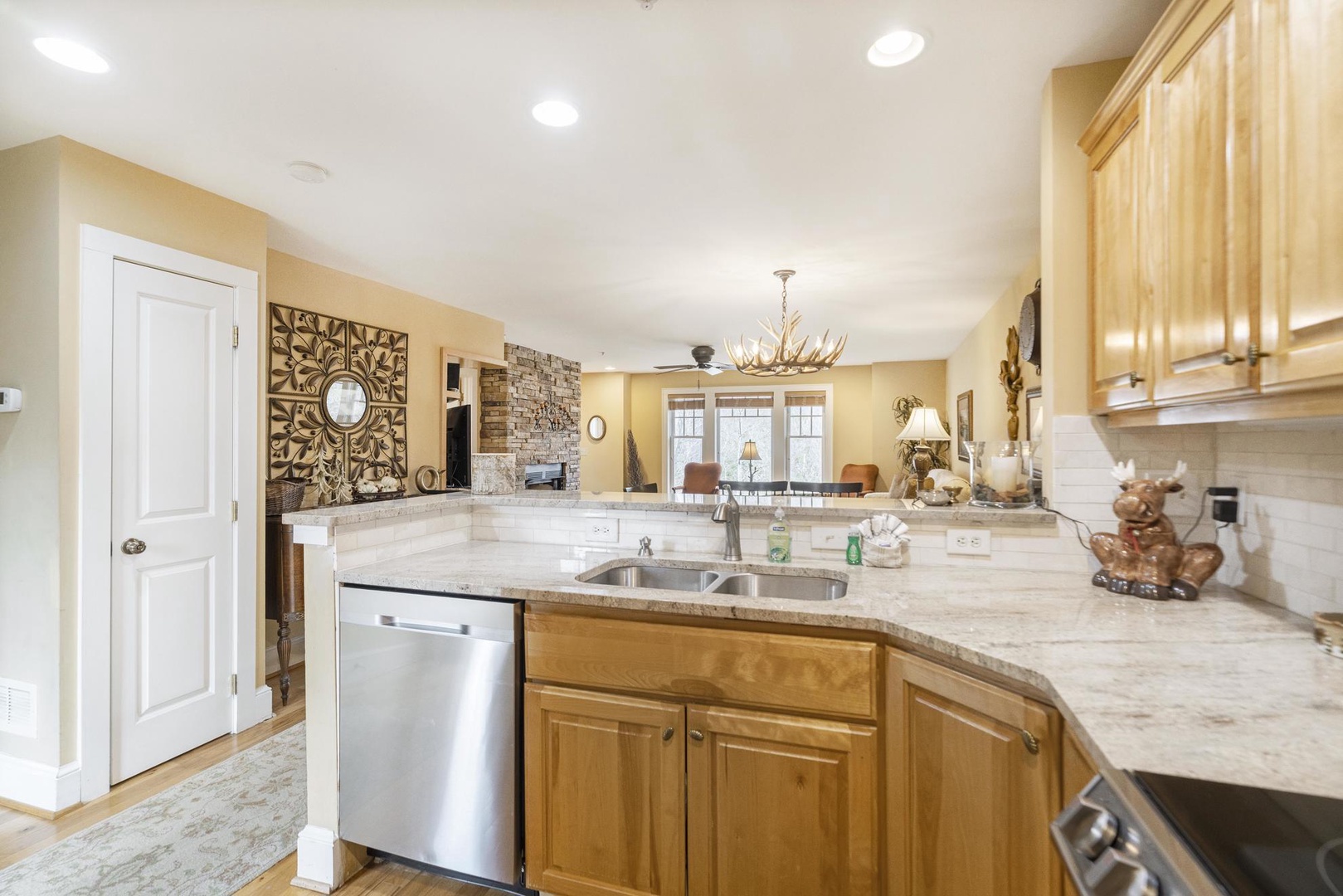 Kitchen--- Granite Counter-tops, Stainless Steel