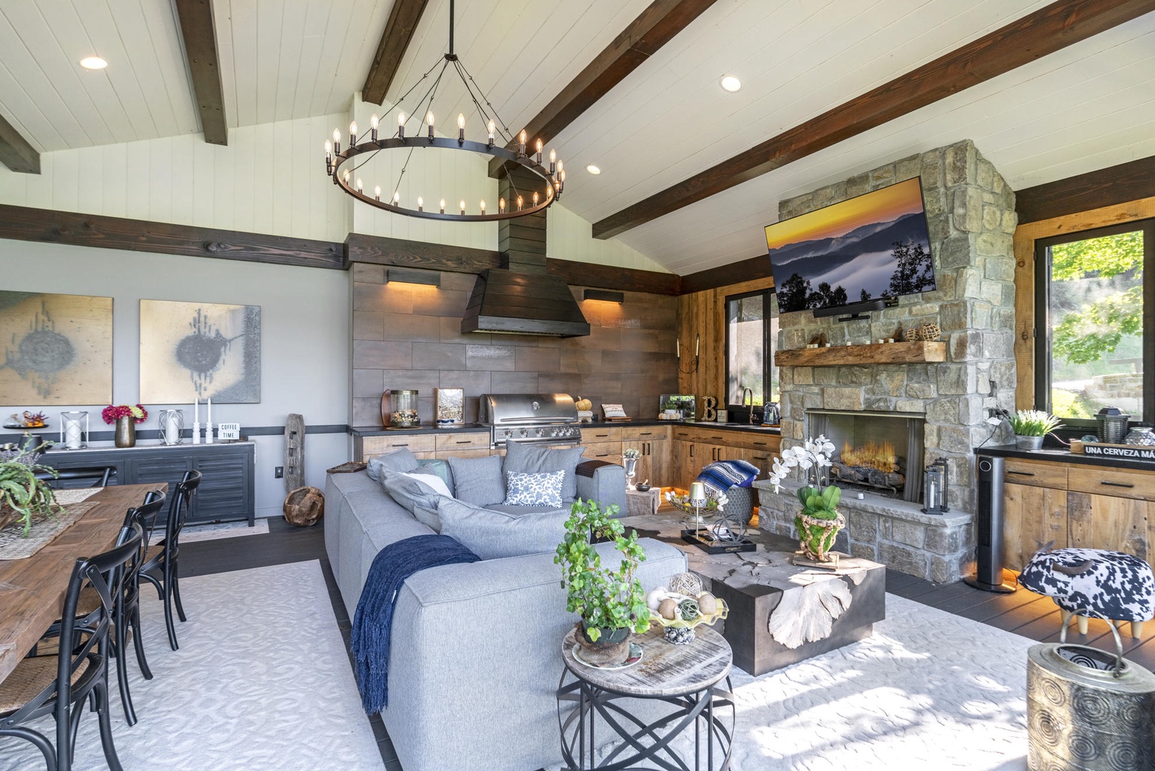 Indoor/Outdoor Living Room---Grill, Comfortable Seating, Television