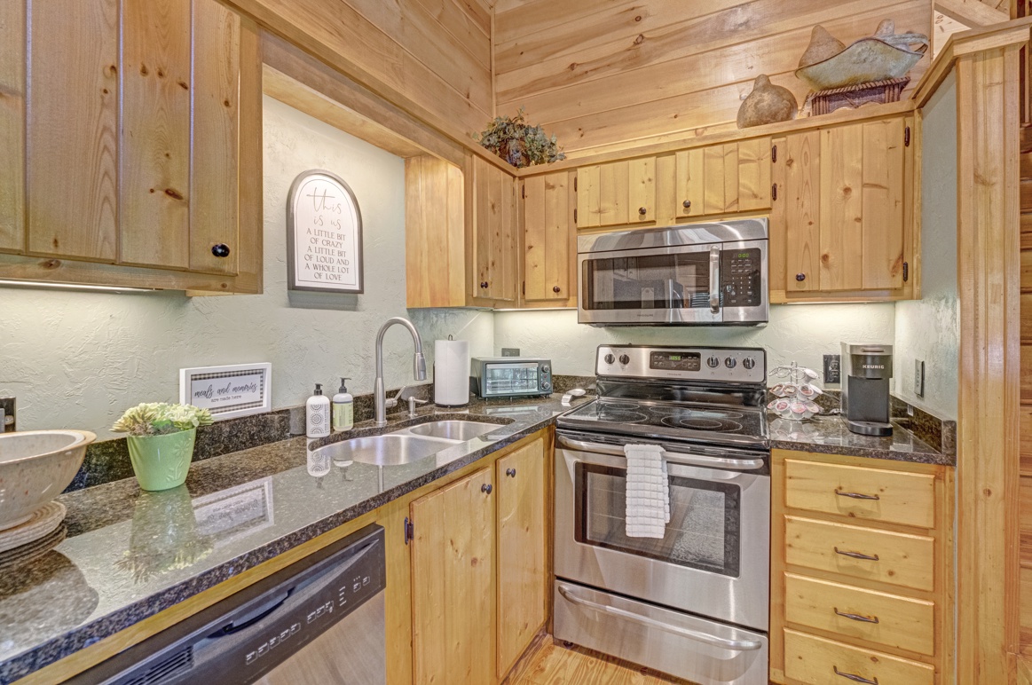 Kitchen---Granite Counter-tops, Stainless Steel