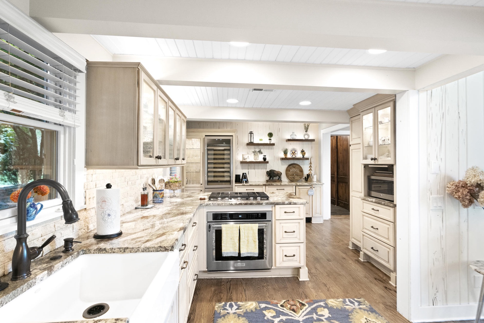 Kitchen---Granite Counter-tops, Modern Appliances, Open Floor Plan
