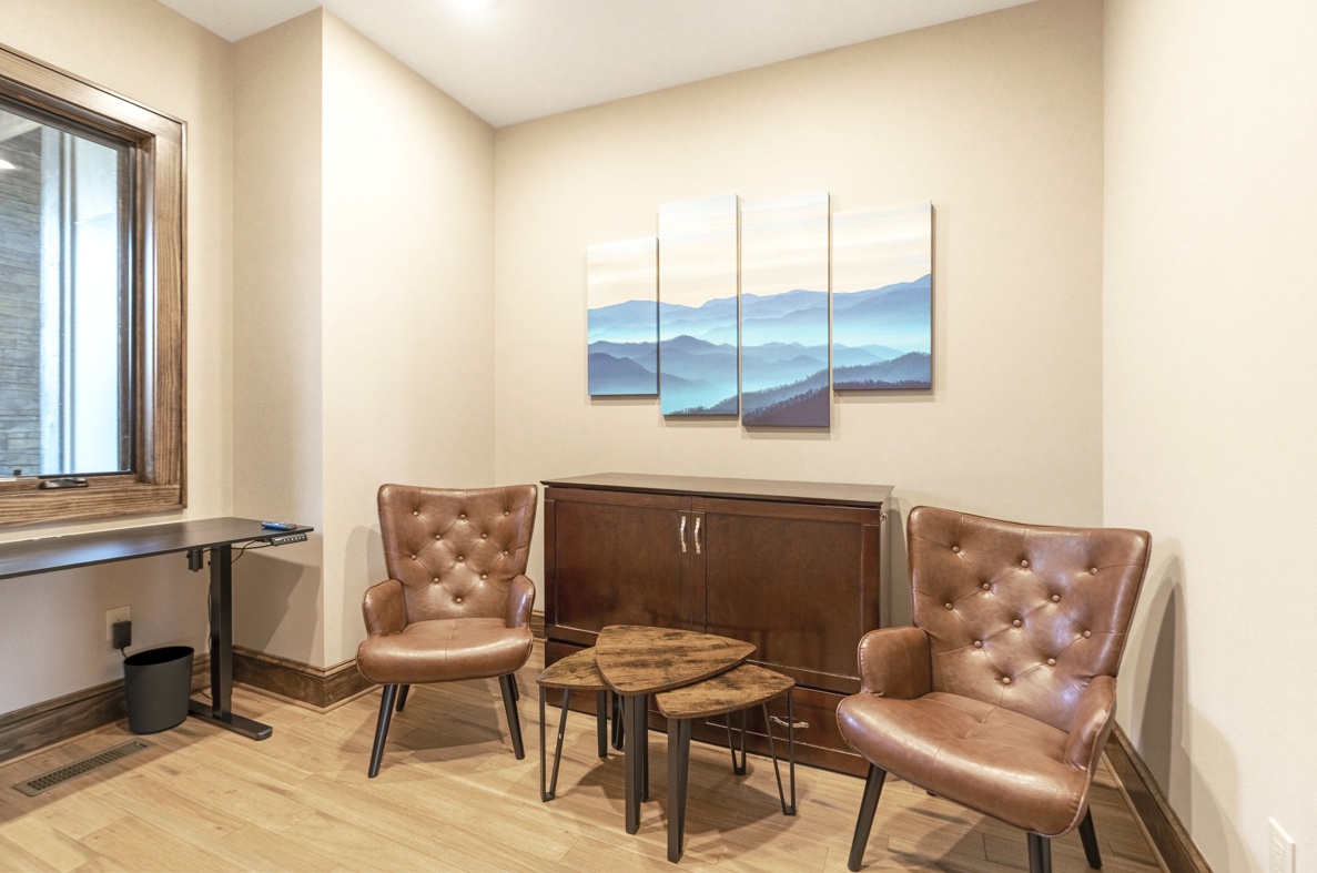 Bonus Room--- Office, Extra Sleeping Space