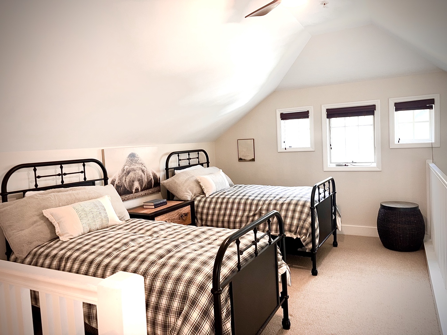 Additional sleeping space with twin beds — perfect for accommodating extra guests.