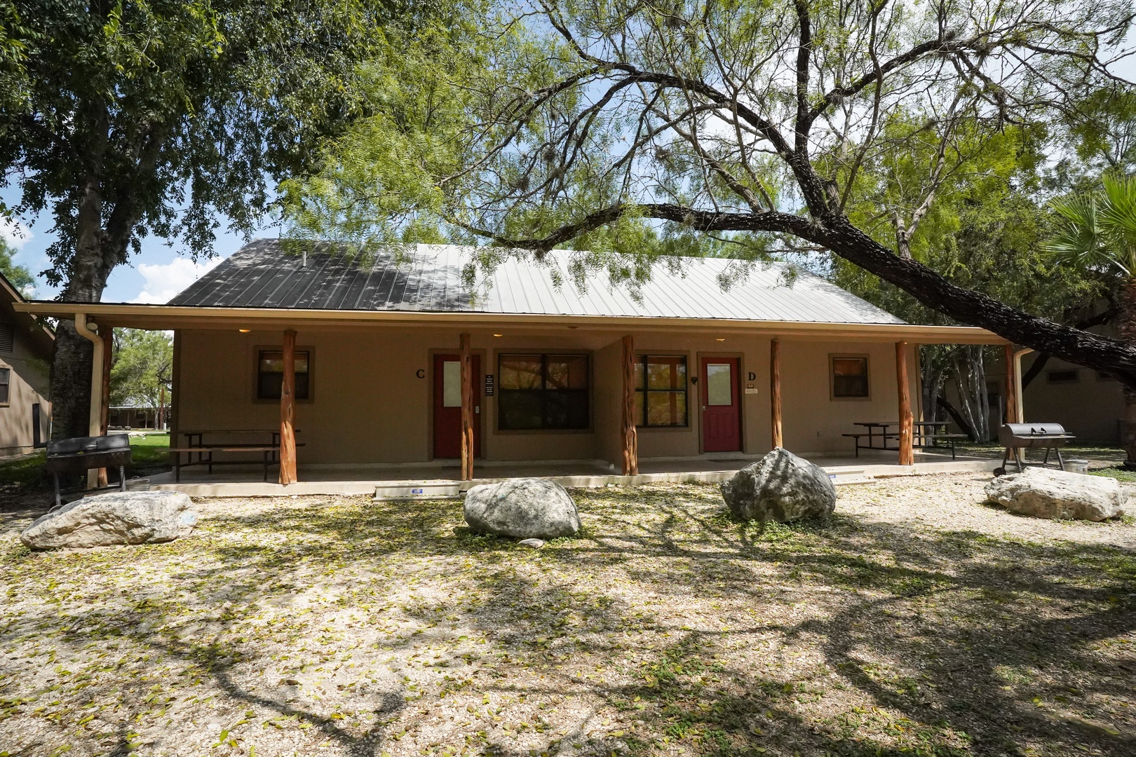 El Rods On The Frio - All Frio - All The Time! - Frio River Camping