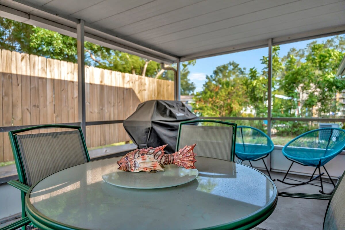 Step outside to your private covered patio, where sunny days and backyard breezes await. Picture yourself enjoying morning coffee at the table or relaxing in the lounge chairs with a good book.