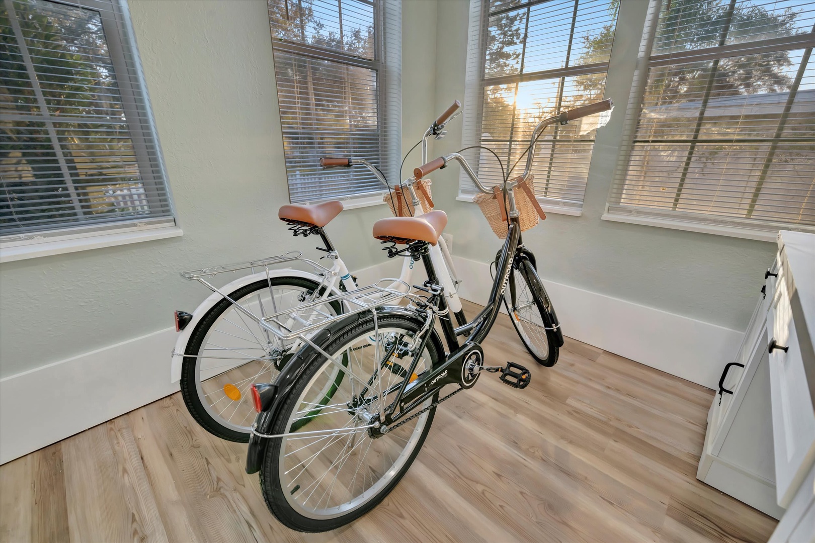 Cruise your favorite trails with complimentary bikes, perfectly positioned in this light-filled space that invites you to explore the local area at your own pace.