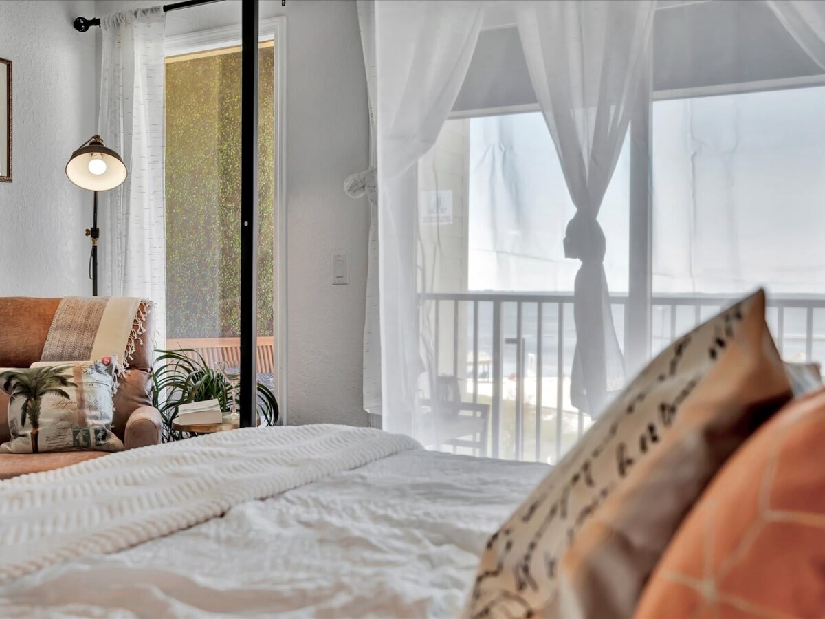 Wake up to gentle breezes and soft natural light in your peaceful retreat. Step through the curtains to your private balcony and let the fresh air welcome your morning.