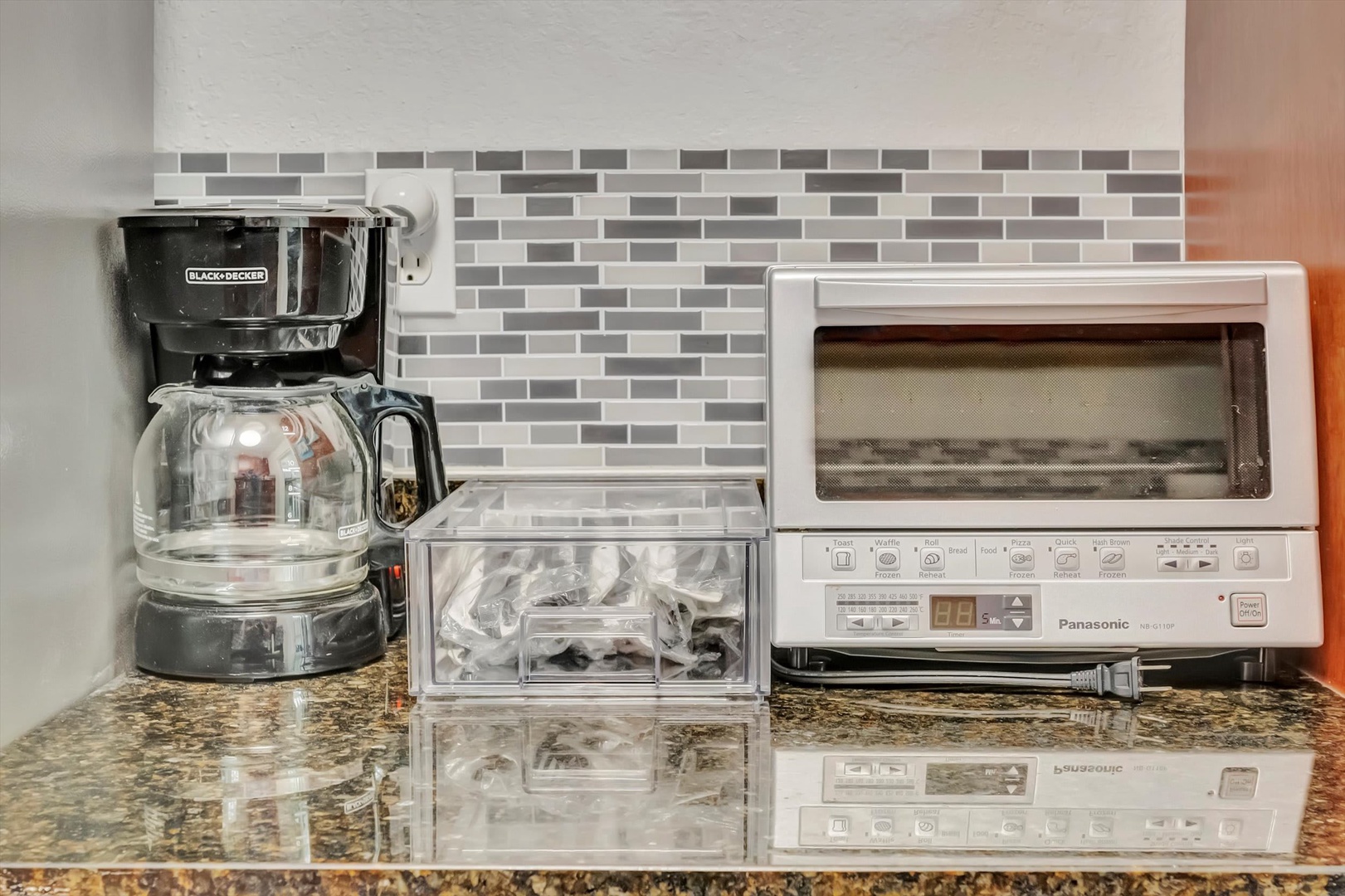 Your kitchen counter is stocked with essentials for easy mornings—brew fresh coffee and toast up breakfast with the toaster oven, all within arm's reach.