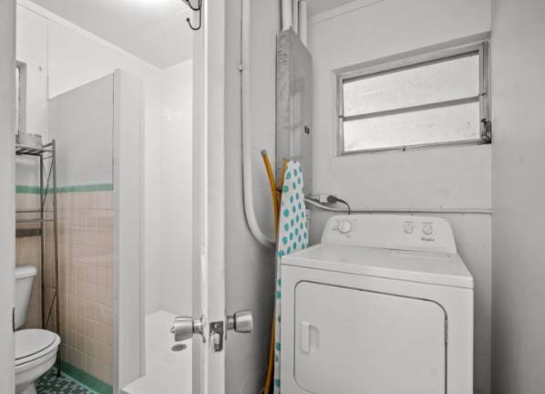 Your stay includes convenient in-unit laundry facilities, making it easy to pack light and keep your wardrobe fresh throughout your vacation.