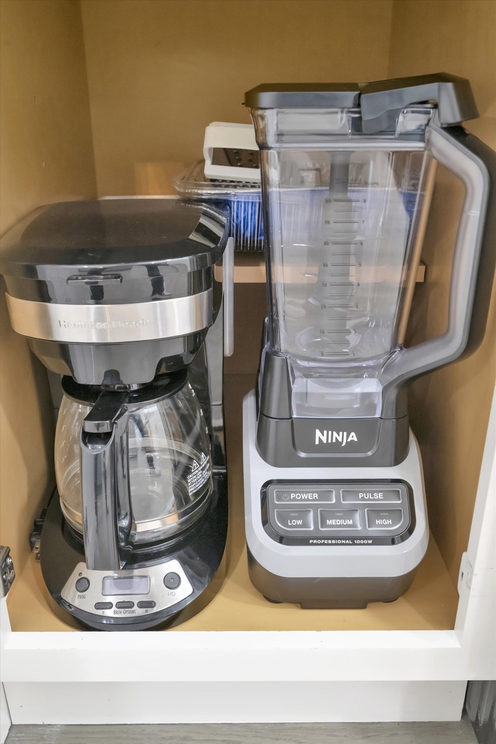 Start your mornings right with quality coffee and smoothie equipment ready for your use in the fully-equipped kitchen.