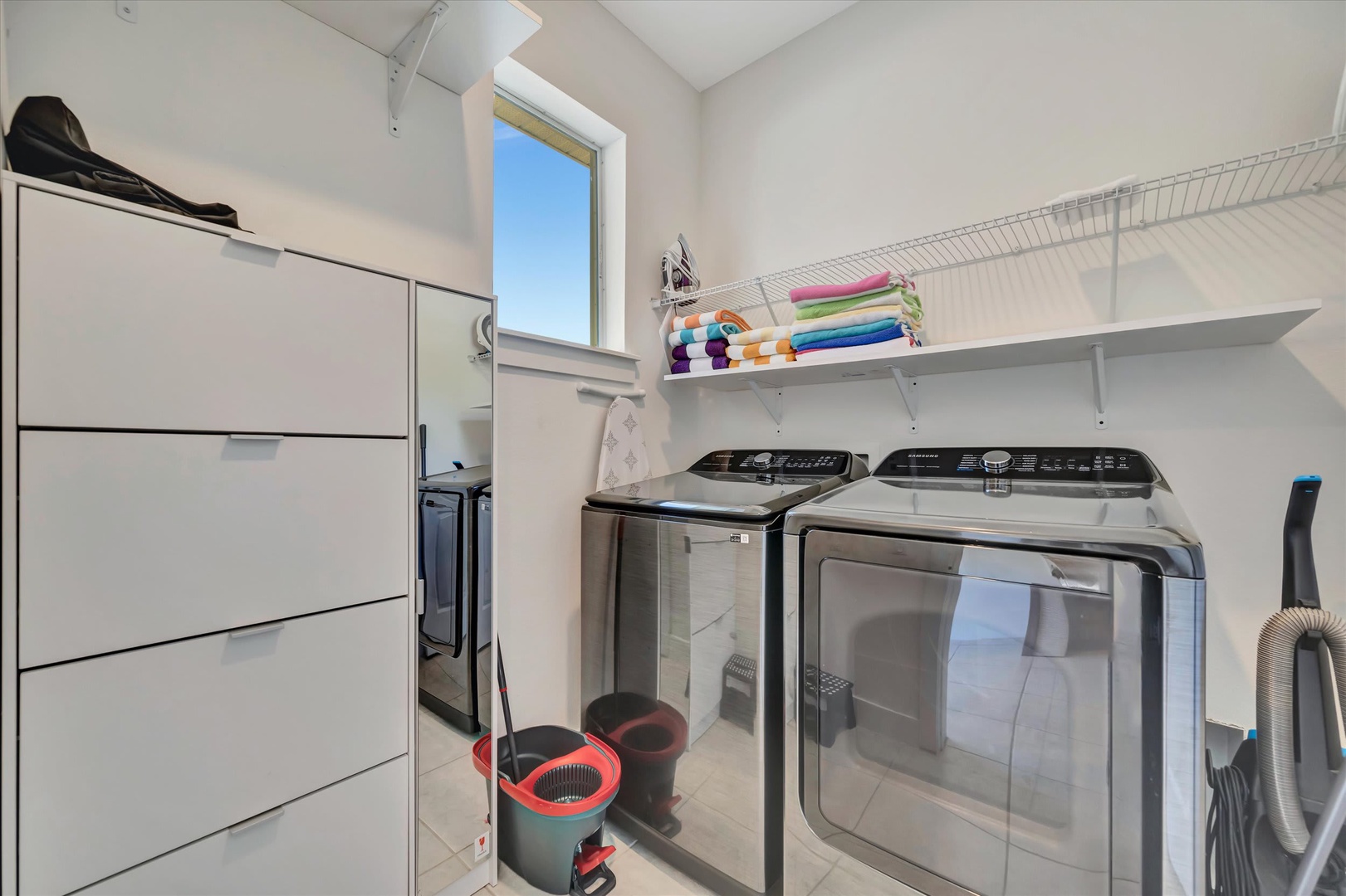 Your own dedicated laundry space makes packing light a breeze—fresh towels and clean clothes whenever you need them.