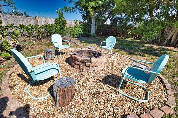 Gather around your private fire pit under the open sky, perfect for evening s'mores and starlit stories with loved ones.