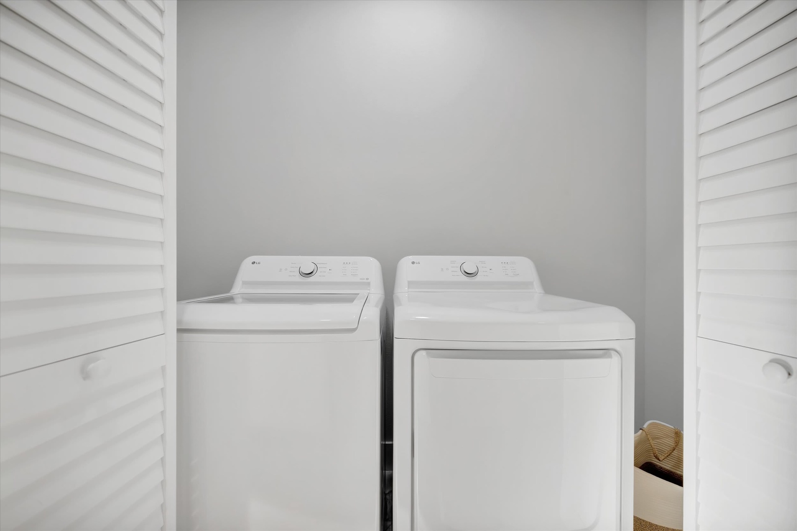 A dedicated laundry space with full-sized washer and dryer, so you can pack light and refresh your wardrobe whenever needed.