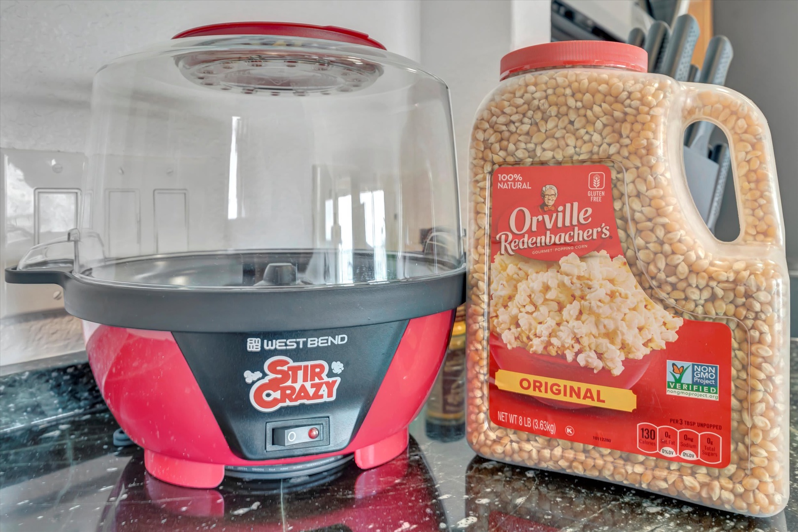 Pop some popcorn and enjoy movie nights with your family in this fully equipped kitchen, complete with fun snacks and easy-to-use appliances for entertaining evenings in.
