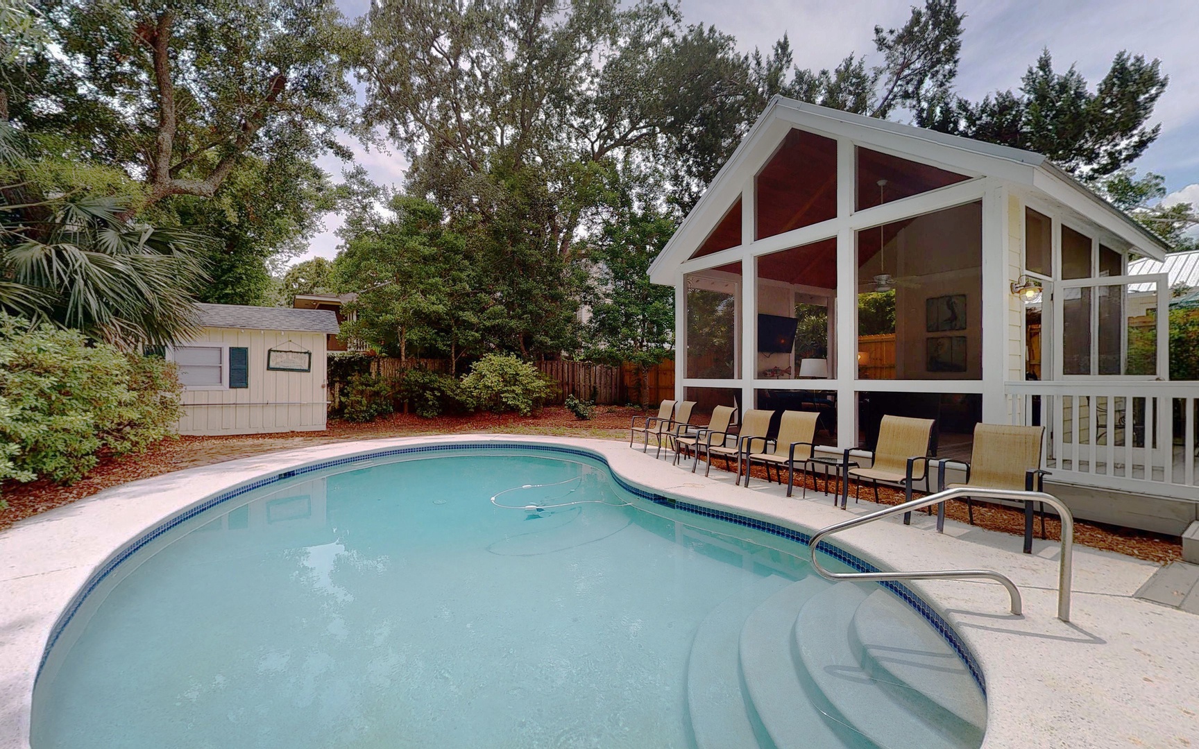 Private Pool