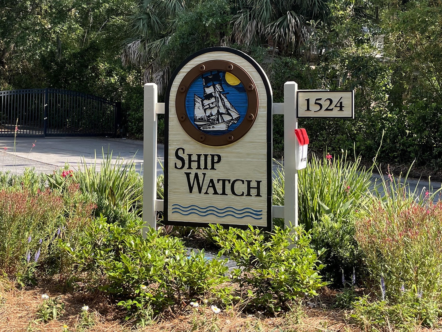 Shipwatch Complex
