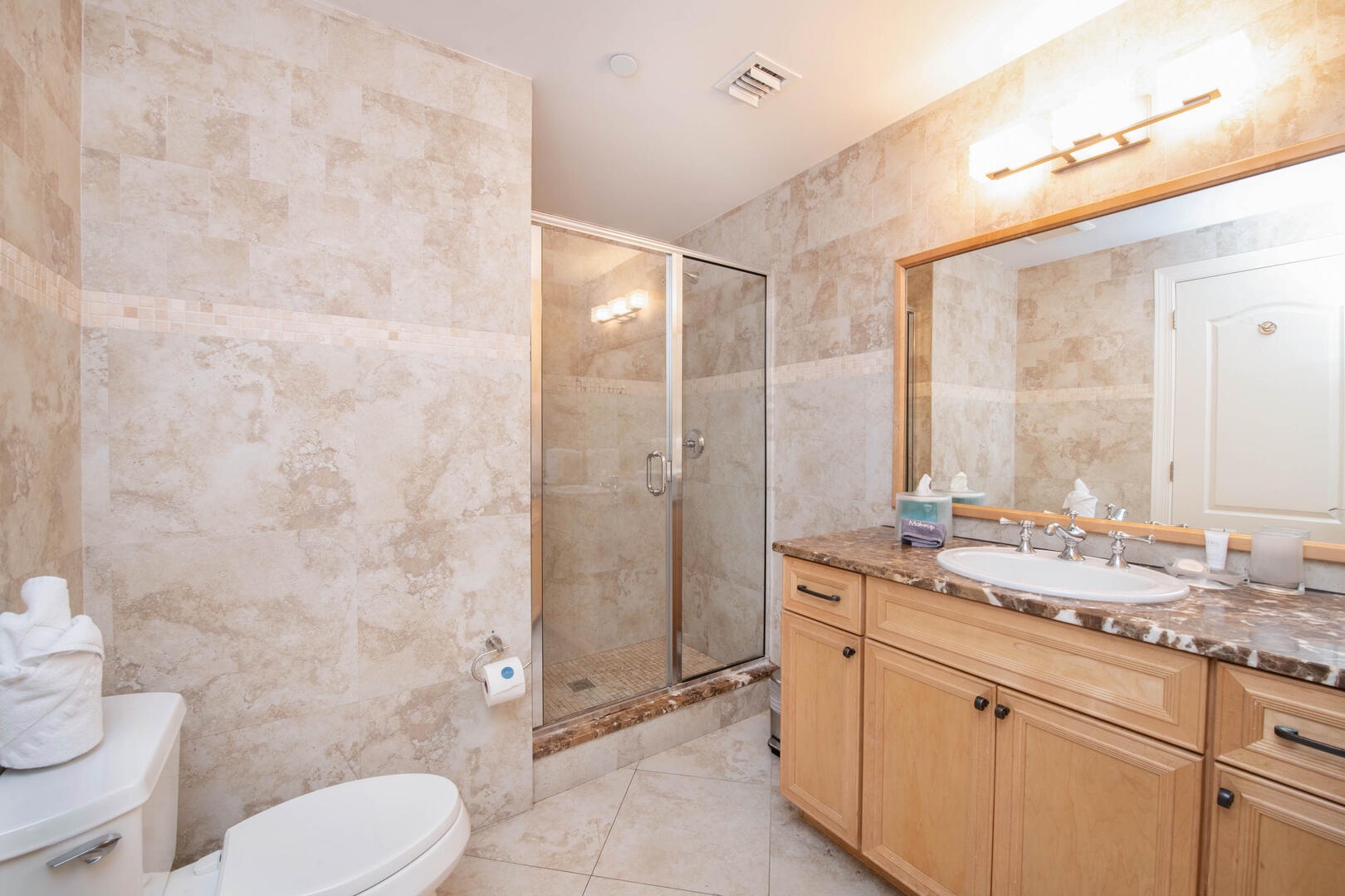 Bedroom 2 ensuite with shower.