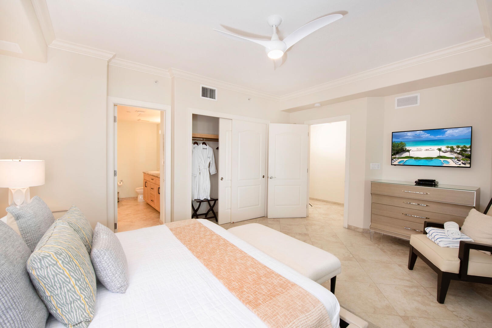 Beach and bath towels, plus bathrobes are provided during your stay.