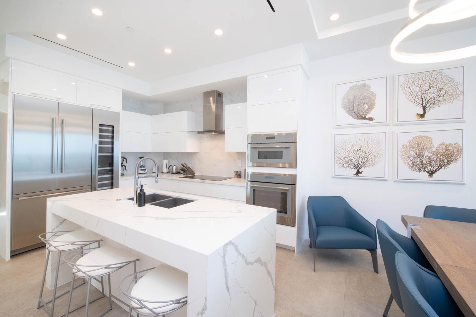 Kitchen Island that seats 3.