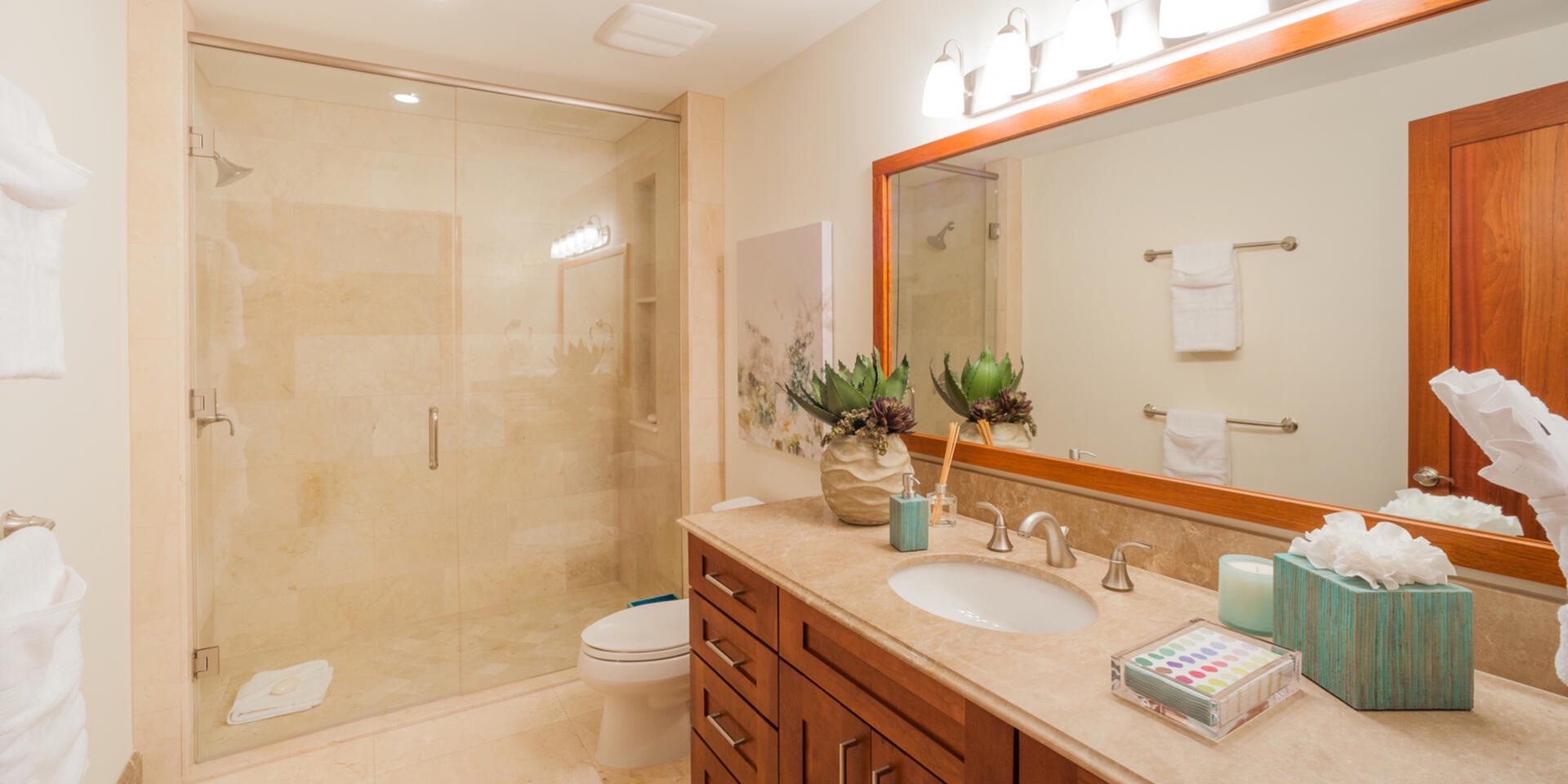 Lower level hall bath.