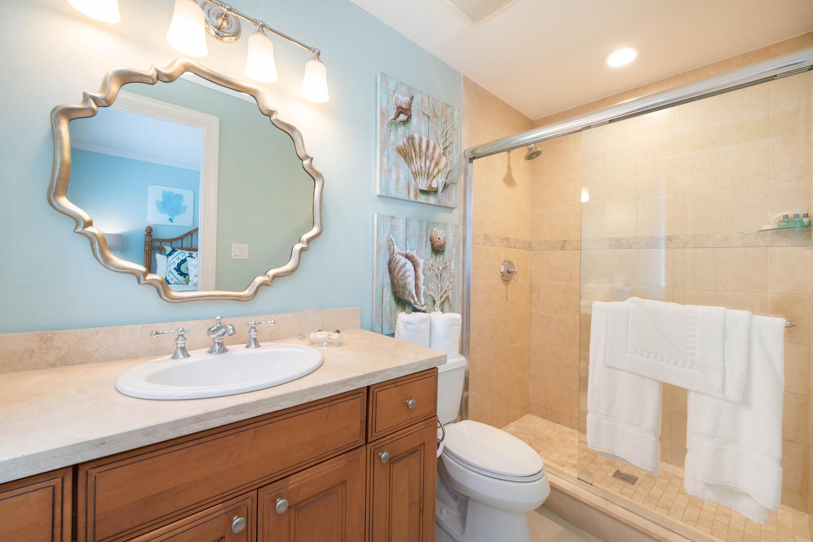 Bedroom 3 ensuite with shower.