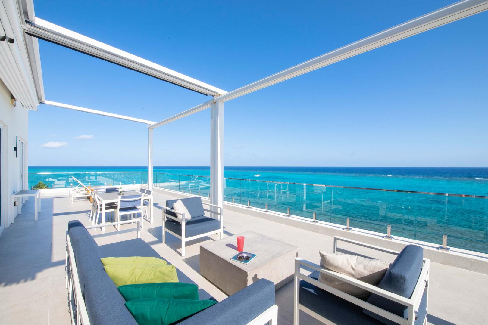 Enjoy elevated oceanfront views that will leave you breathless.