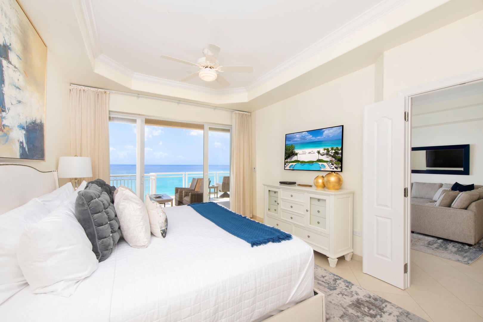 Primary suite with television