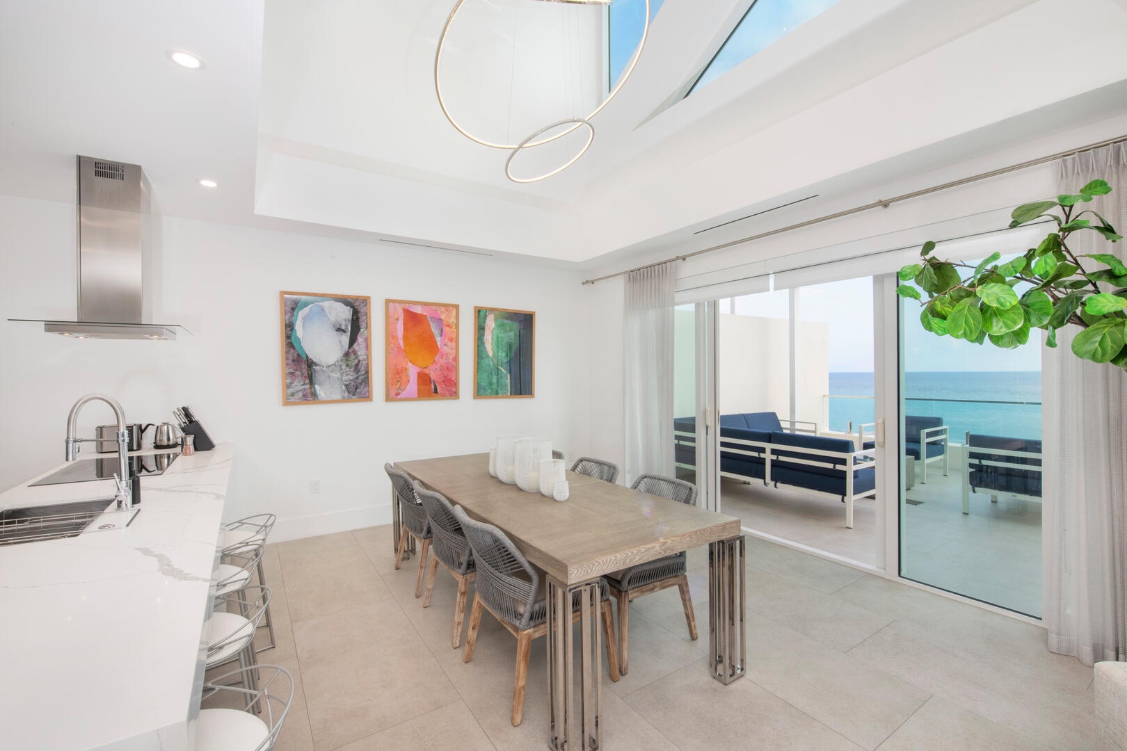 Dining area with dining table for six.