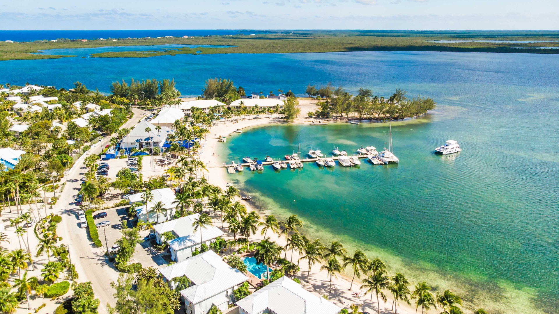 Excellent location near restaurants.