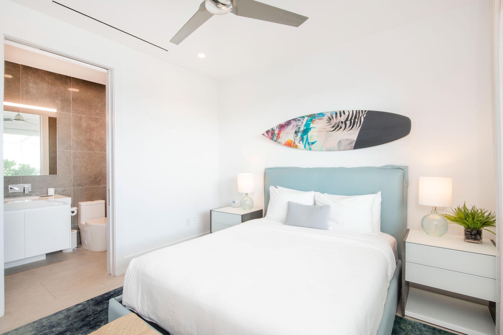 Guest Suite 2 with SmartTV.