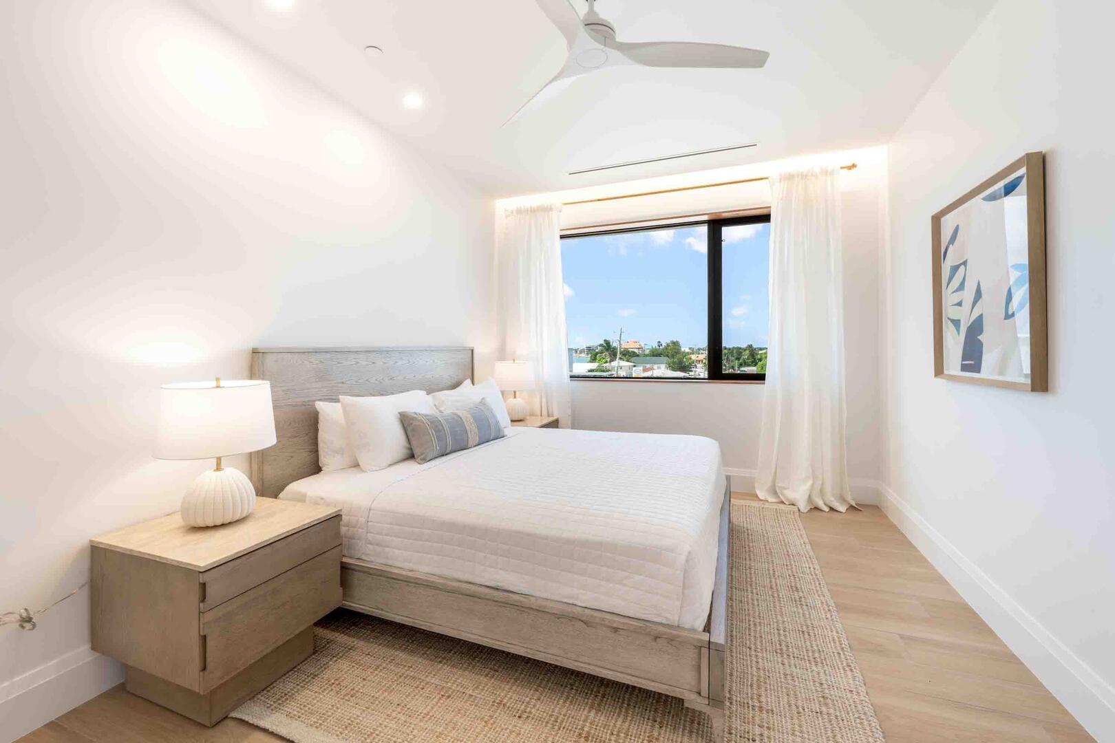 Bedroom 4 with queen bed.