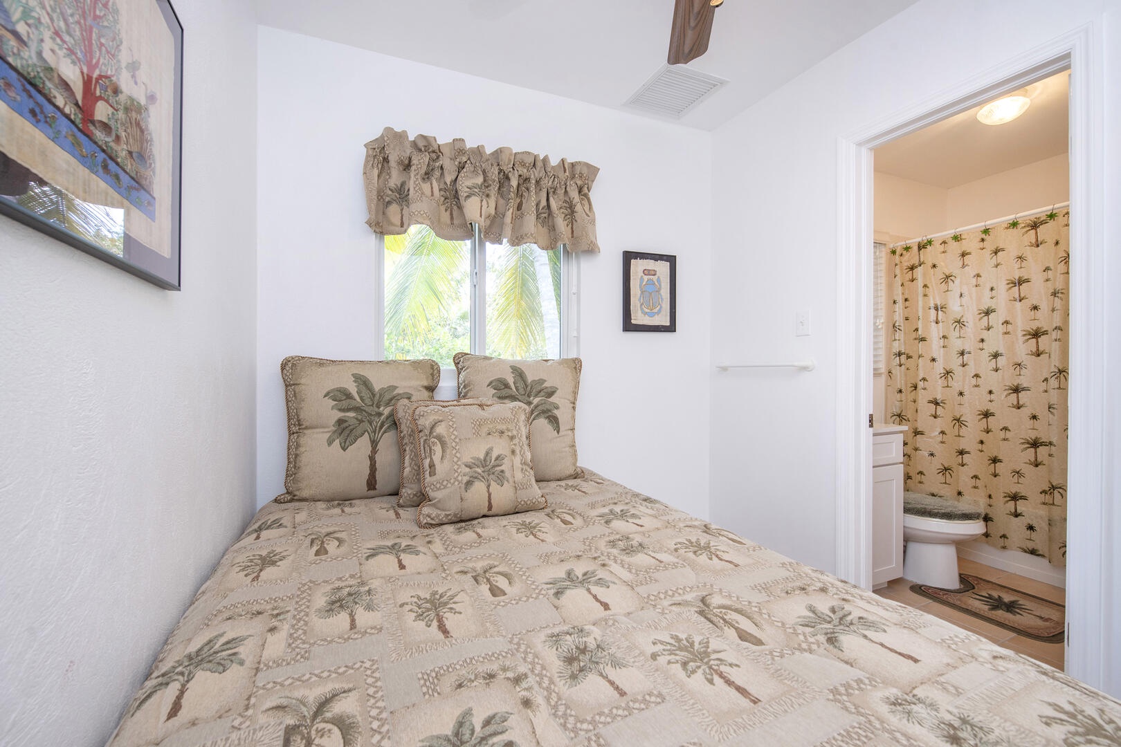 Bedroom 6 with full bed and ensuite.