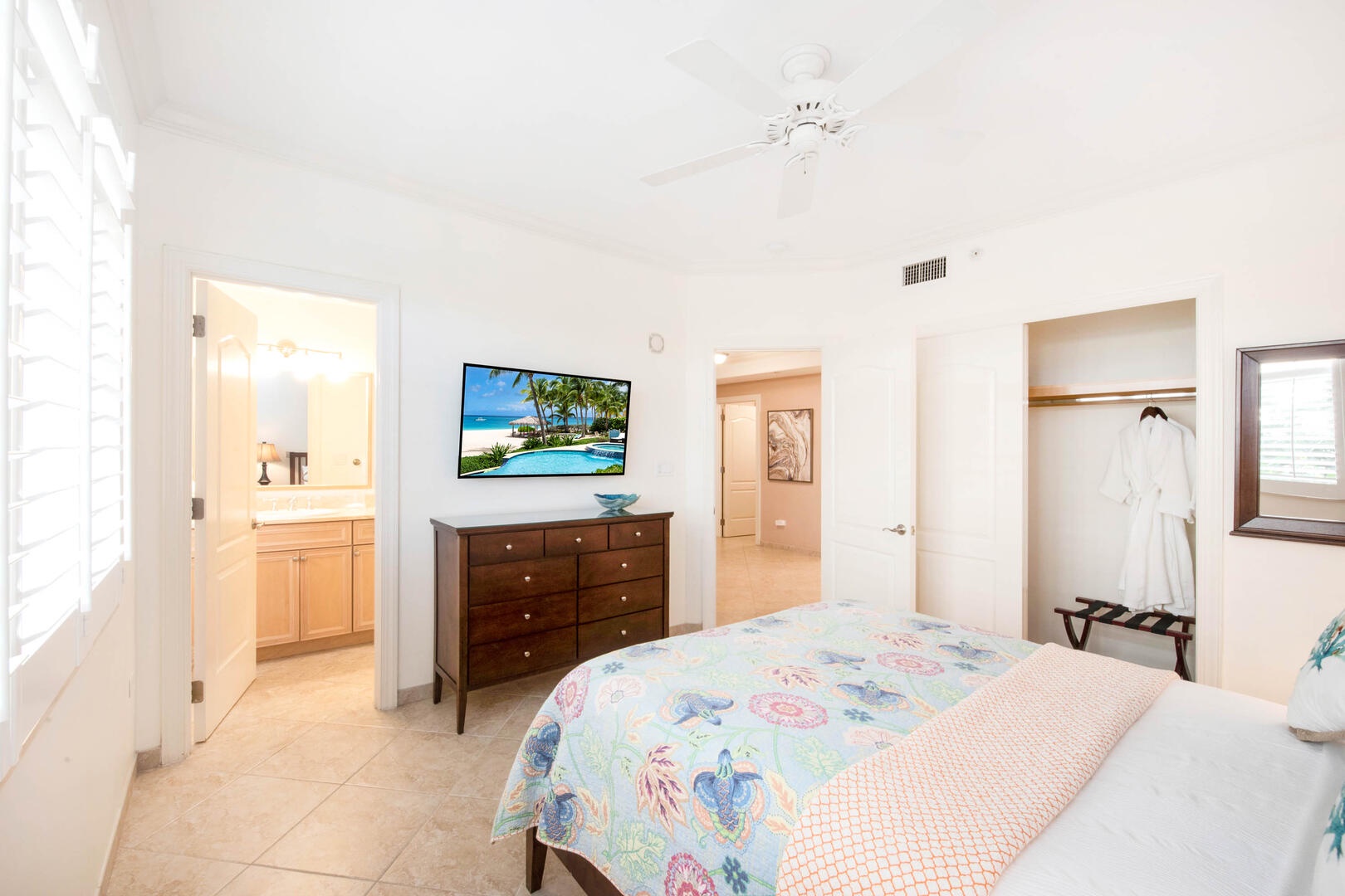 All bedding and linens are provided for your comfort.