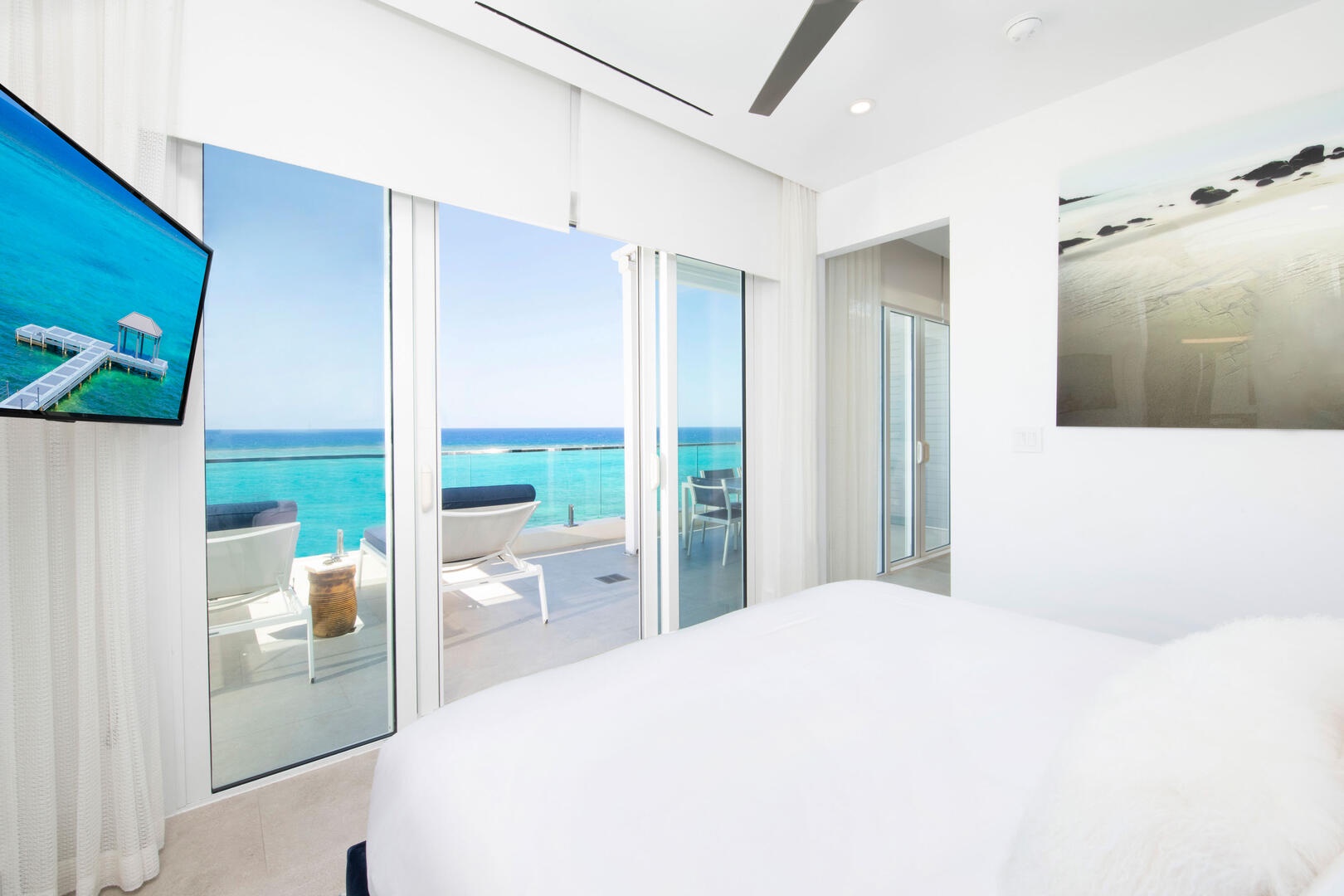 Primary Suite with king bed.