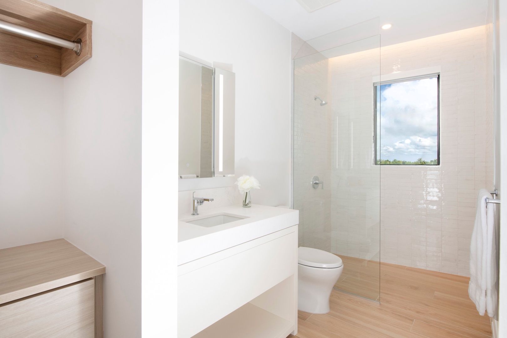 Bedroom 2 ensuite with shower.